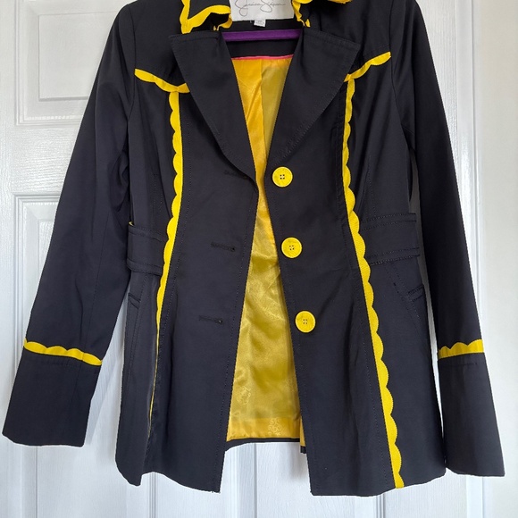 EUC Jessica Simpson navy and yellow raincoat size S - Picture 3 of 4